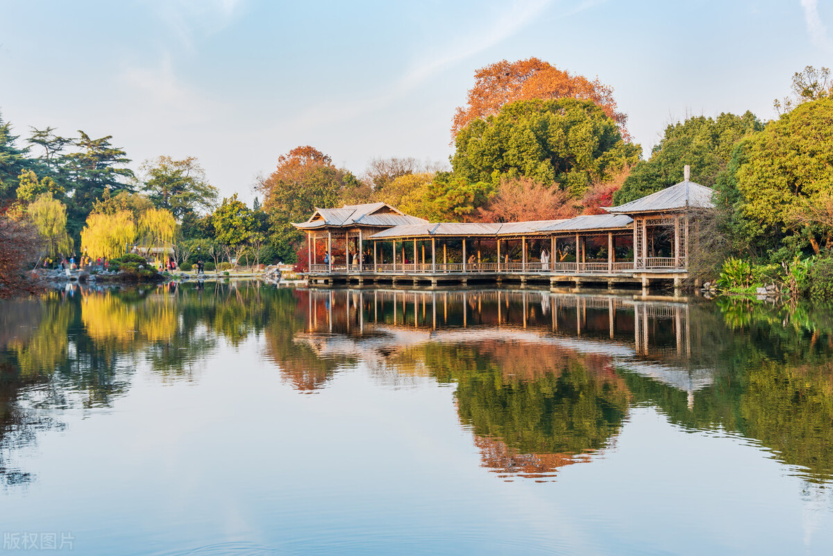 杭州西湖一日游攻略是怎样的,杭州西湖一日旅游攻略自由行