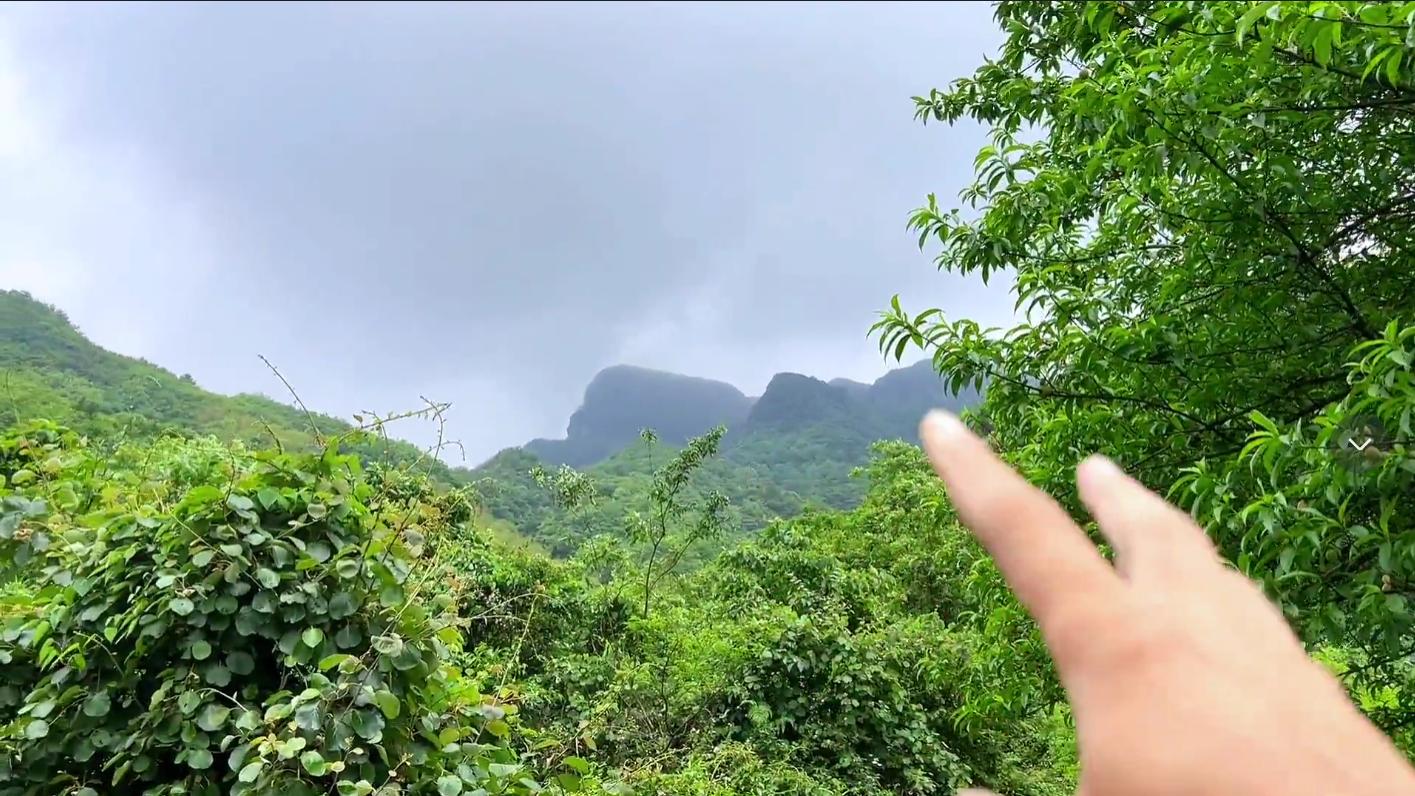 广西神秘天池水有多深,都匀斗篷山山顶有天池