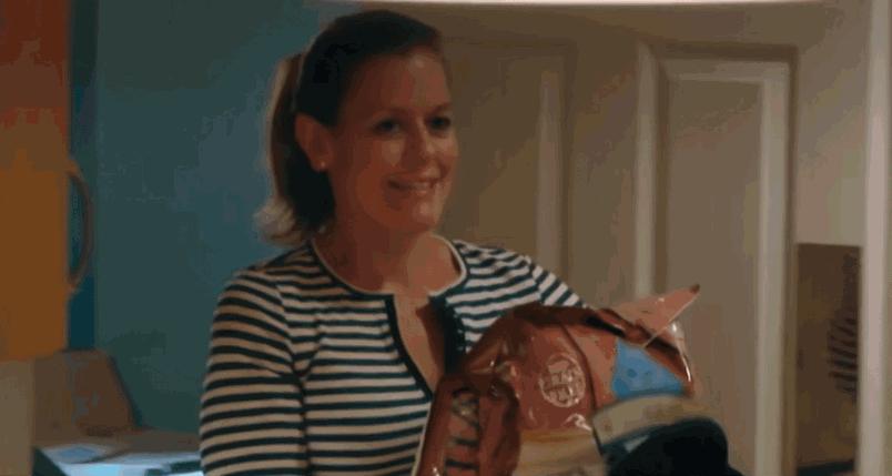 美国男子爱上巴西21岁女模特，男子多次前往巴西与她约会