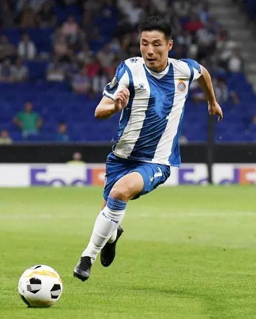 感人！中国武磊发文感谢：西班牙人永远是我的主队