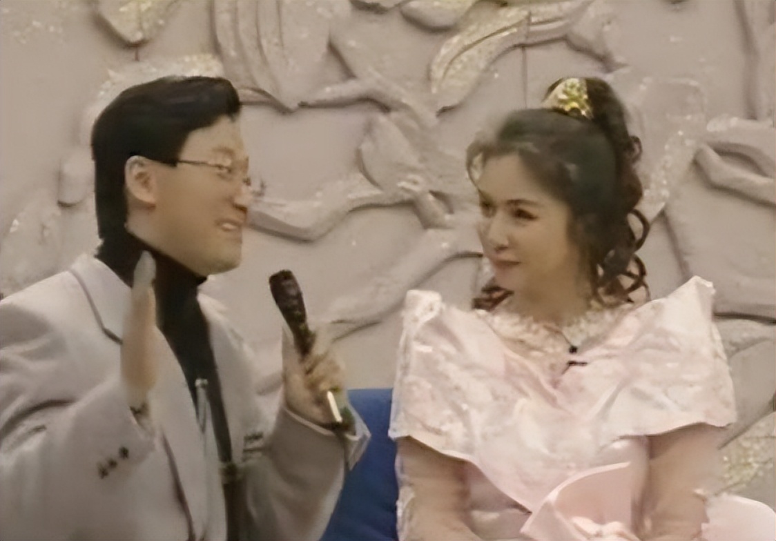 颧骨高的女人为什么瘦下来显老,颧骨高苹果肌凹陷的女人