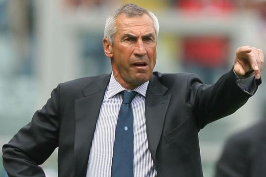 德劳伦蒂斯：自我独裁与文艺复兴