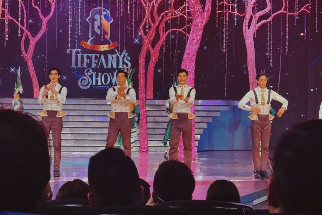 在泰国待了14天,在泰国待了60天