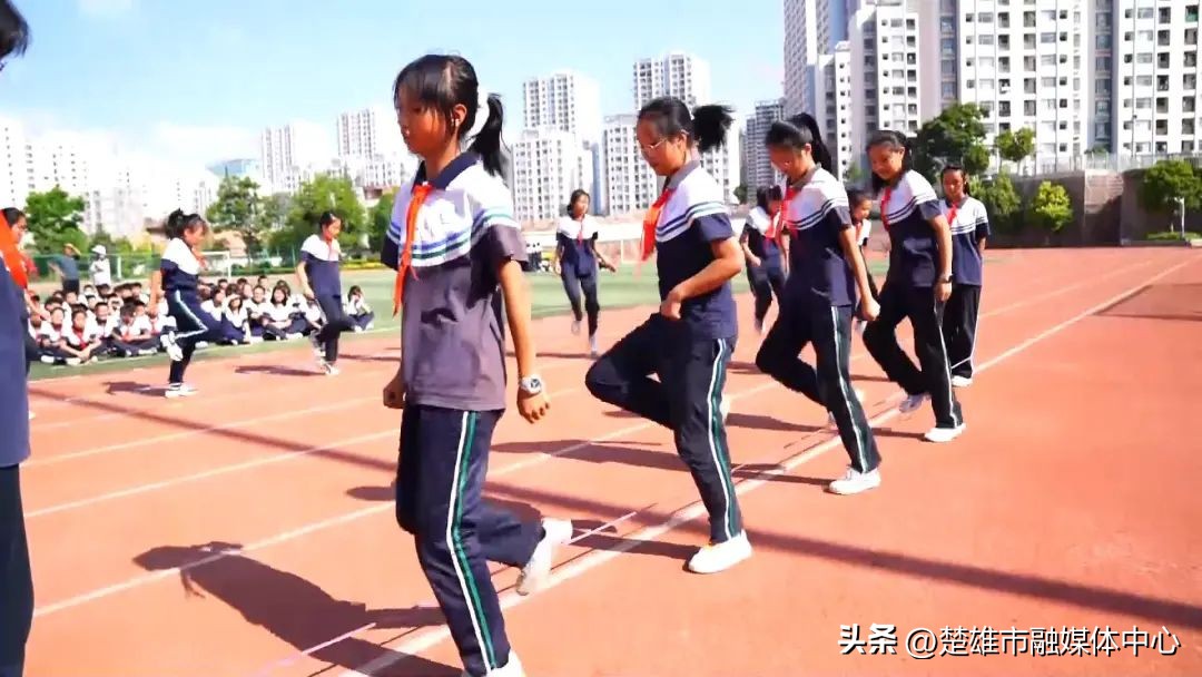 楚雄市思源实验学校：传承传统体育激发校园活力