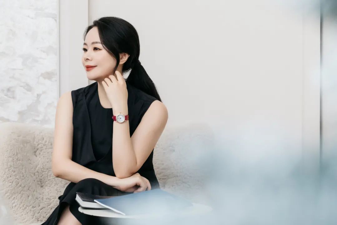 宝玑腕表调日历,宝玑月相表是不是随时间变化