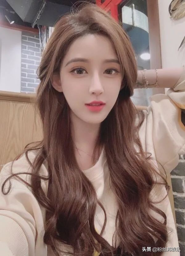 YY第二个“晓晓”，徐梦尧荣升老板娘，一叶知秋用强解费购买宾利