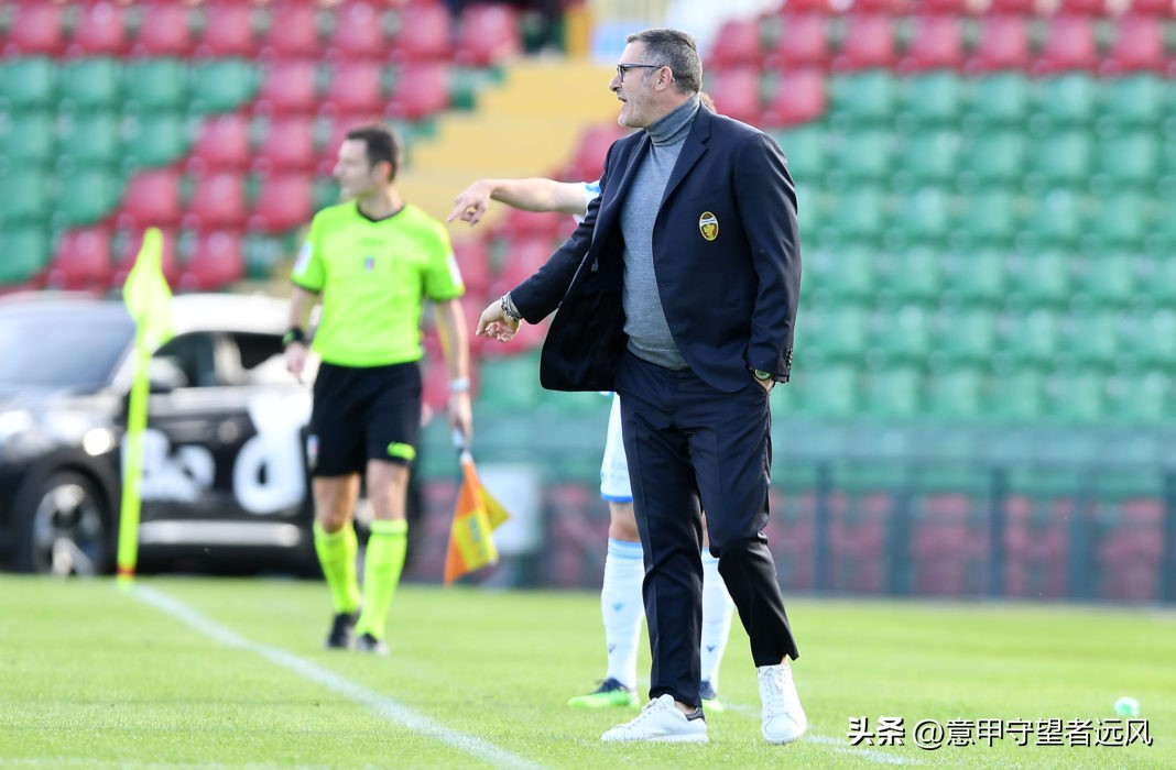回锅肉！前意甲金靴时隔仨月再次执教乙级队将率队冲击顶级联赛