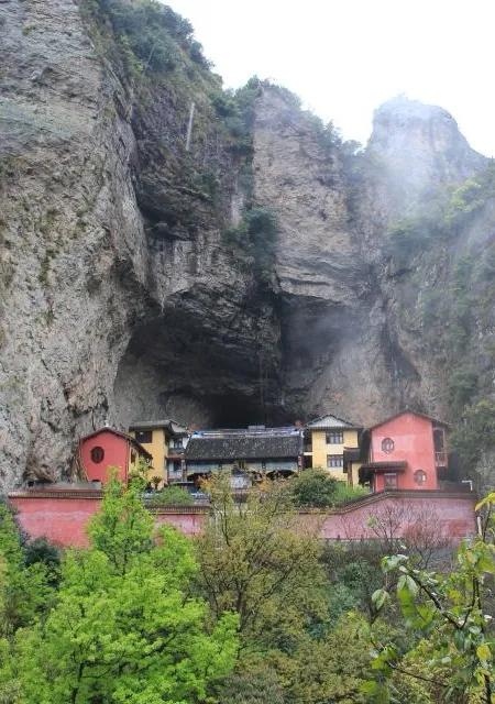 温州雁荡山天下奇秀,雁荡山两日游