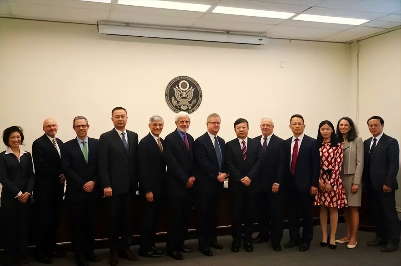 法学中的比较法,法学比较法论文文献综述