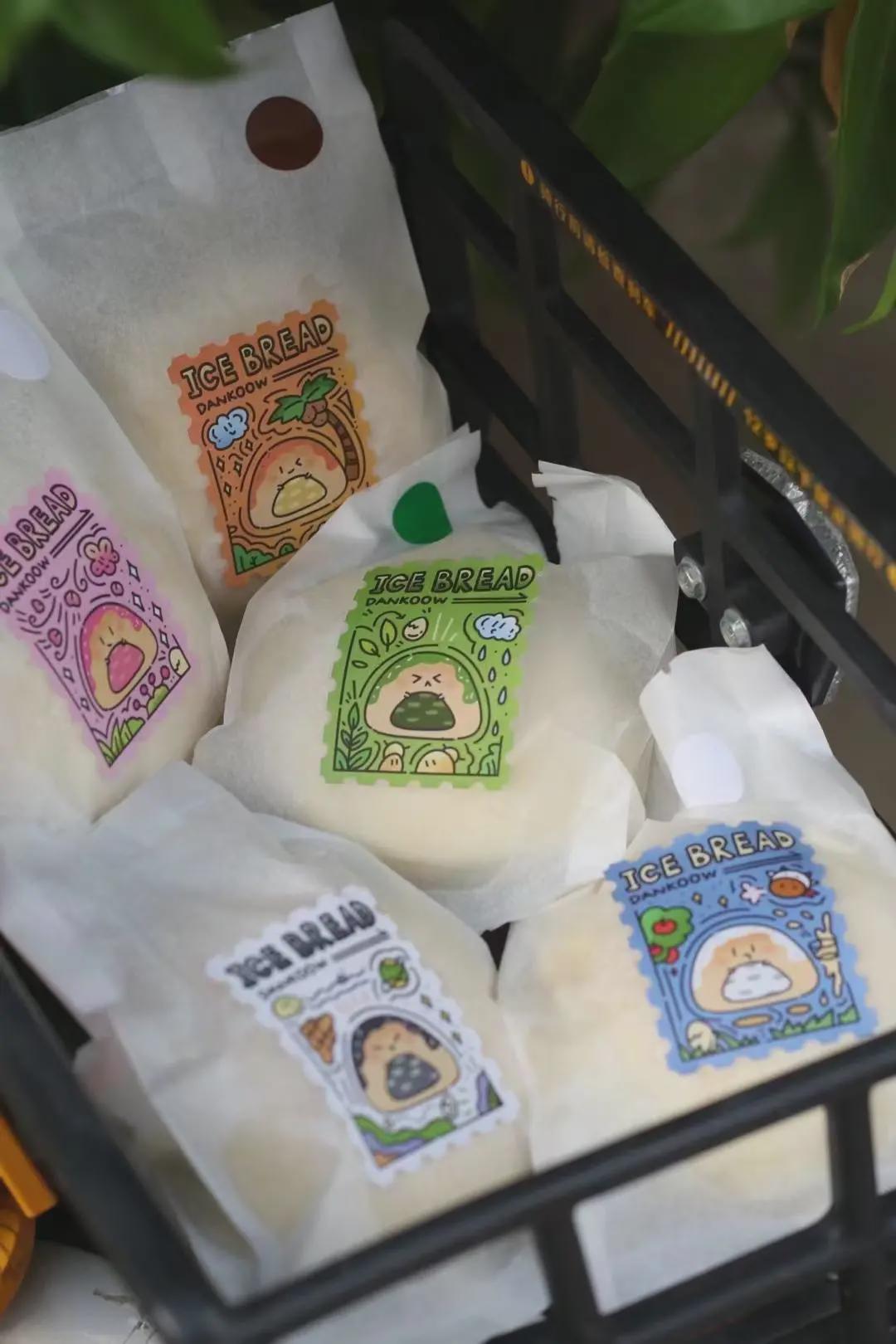 开一家十万的店倒闭了要亏多少,20几岁开个店亏得一塌糊涂