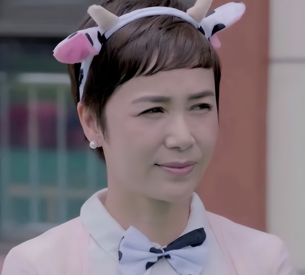 影视圈的6位“关系户”，个个靠爹妈强捧上位，演技看着让人难受