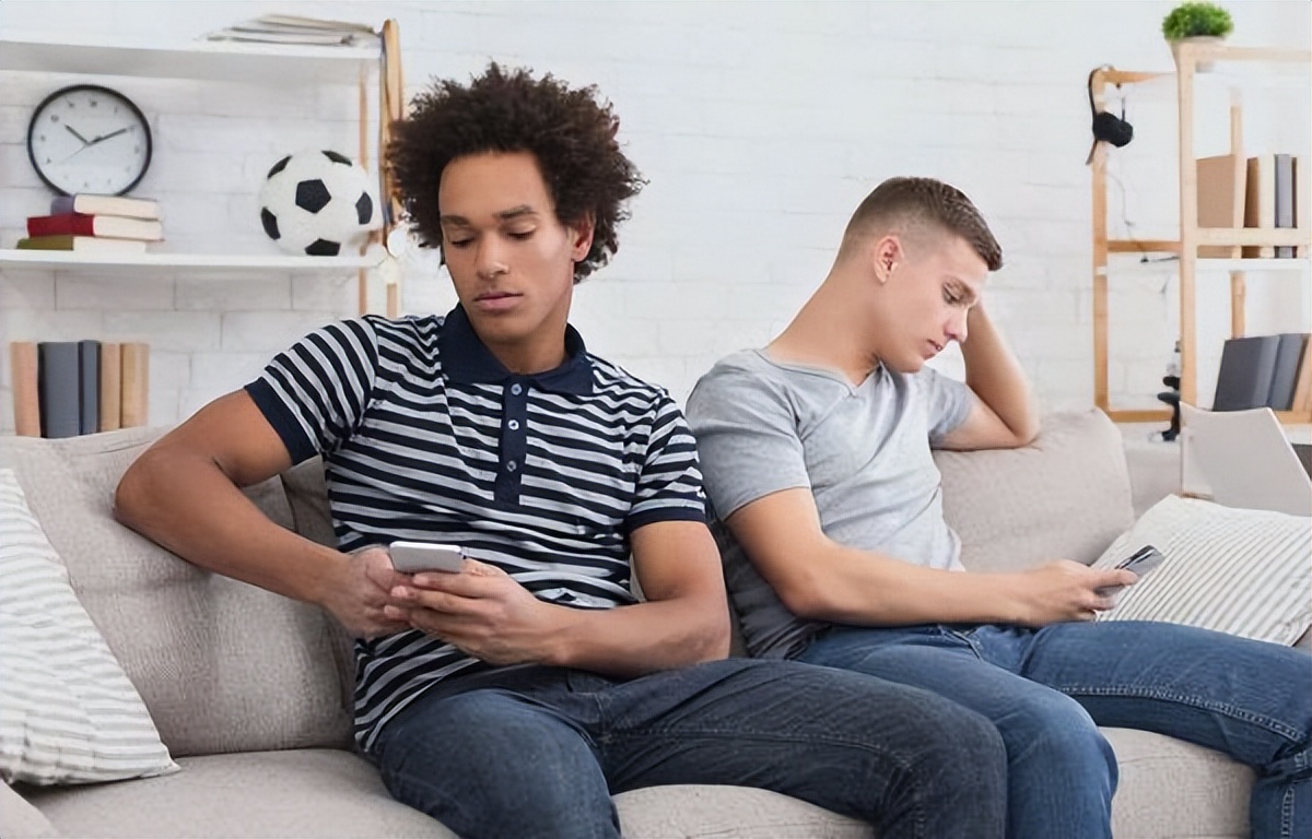 睾酮过多对男性的作用,睾酮高了对男人有什么影响