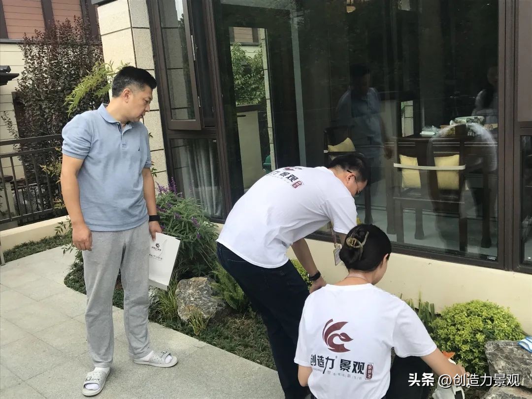 周末回访老客户的文案,回访老客户的主题