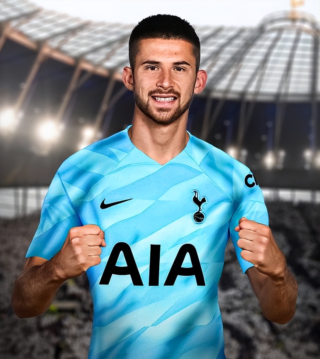 热刺守门员洛里离开球队了吗,洛里欧冠第一门将