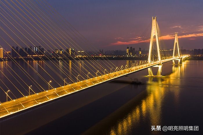 亮化工程报价所需条件,兰州亮化工程公司