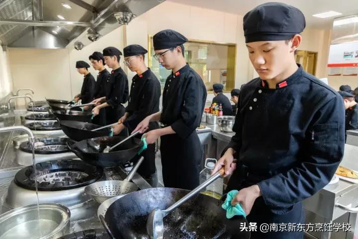 职业技能教育广阔前景,职业技术教育前景