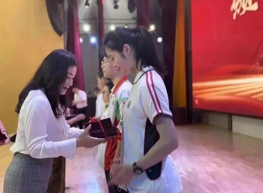 光荣与梦想远征,光荣与梦想的远征