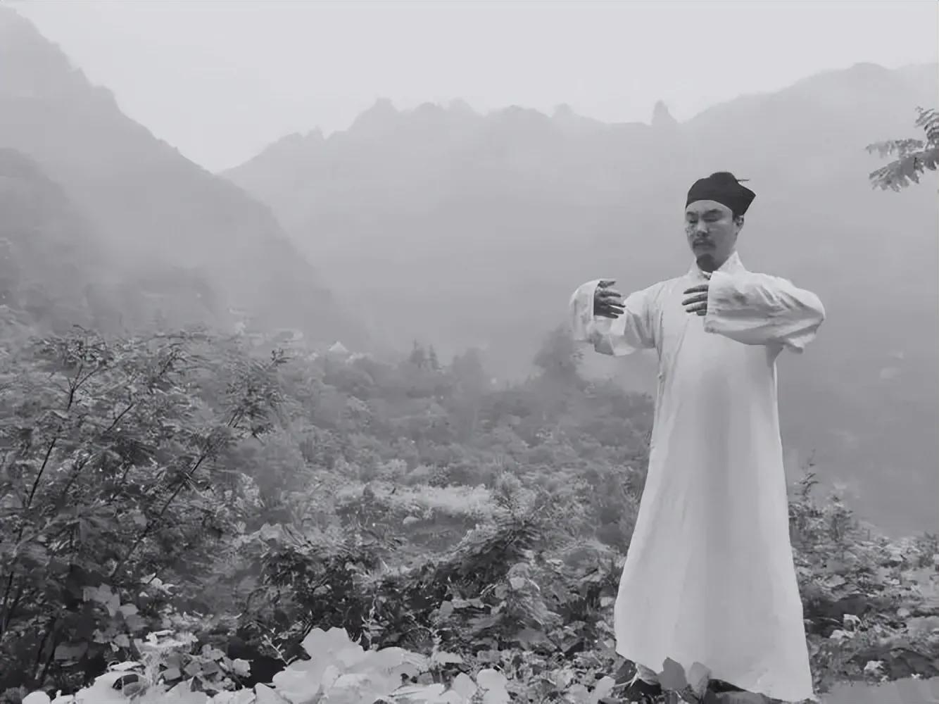 站桩练拳怎么打,站桩打拳