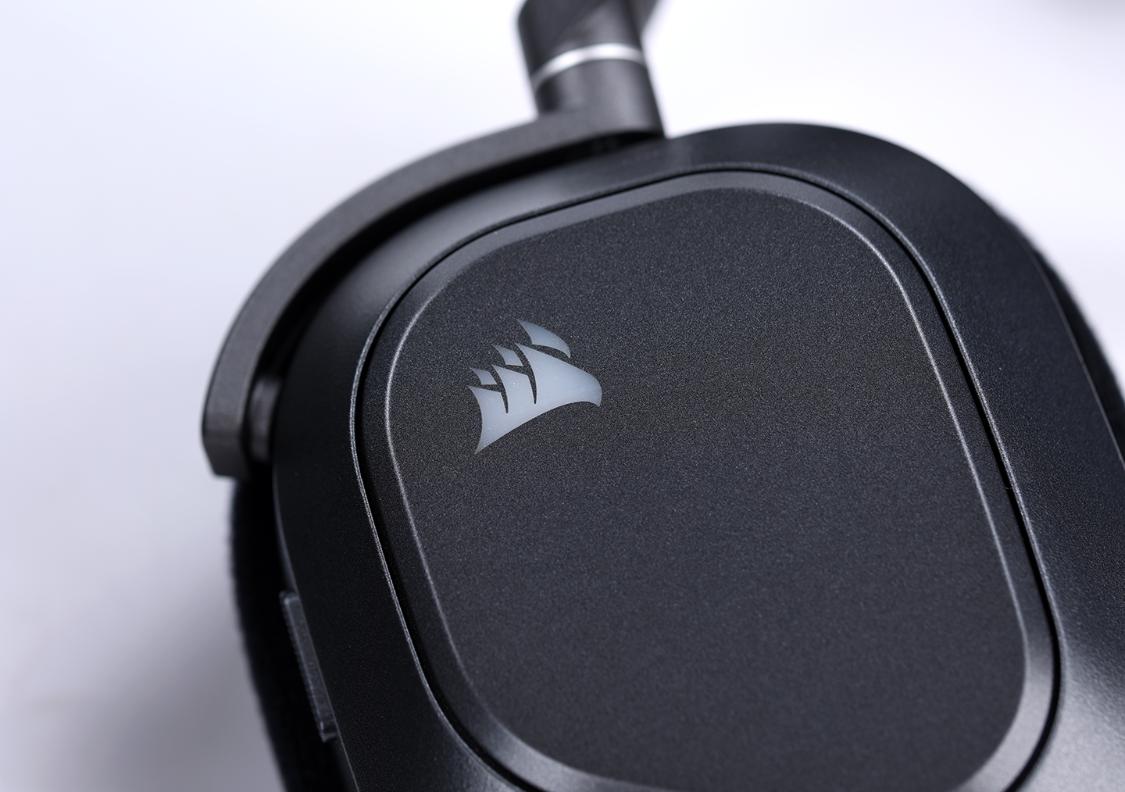 电竞游戏耳机可调节,海盗船耳机hs80max闷耳朵吗