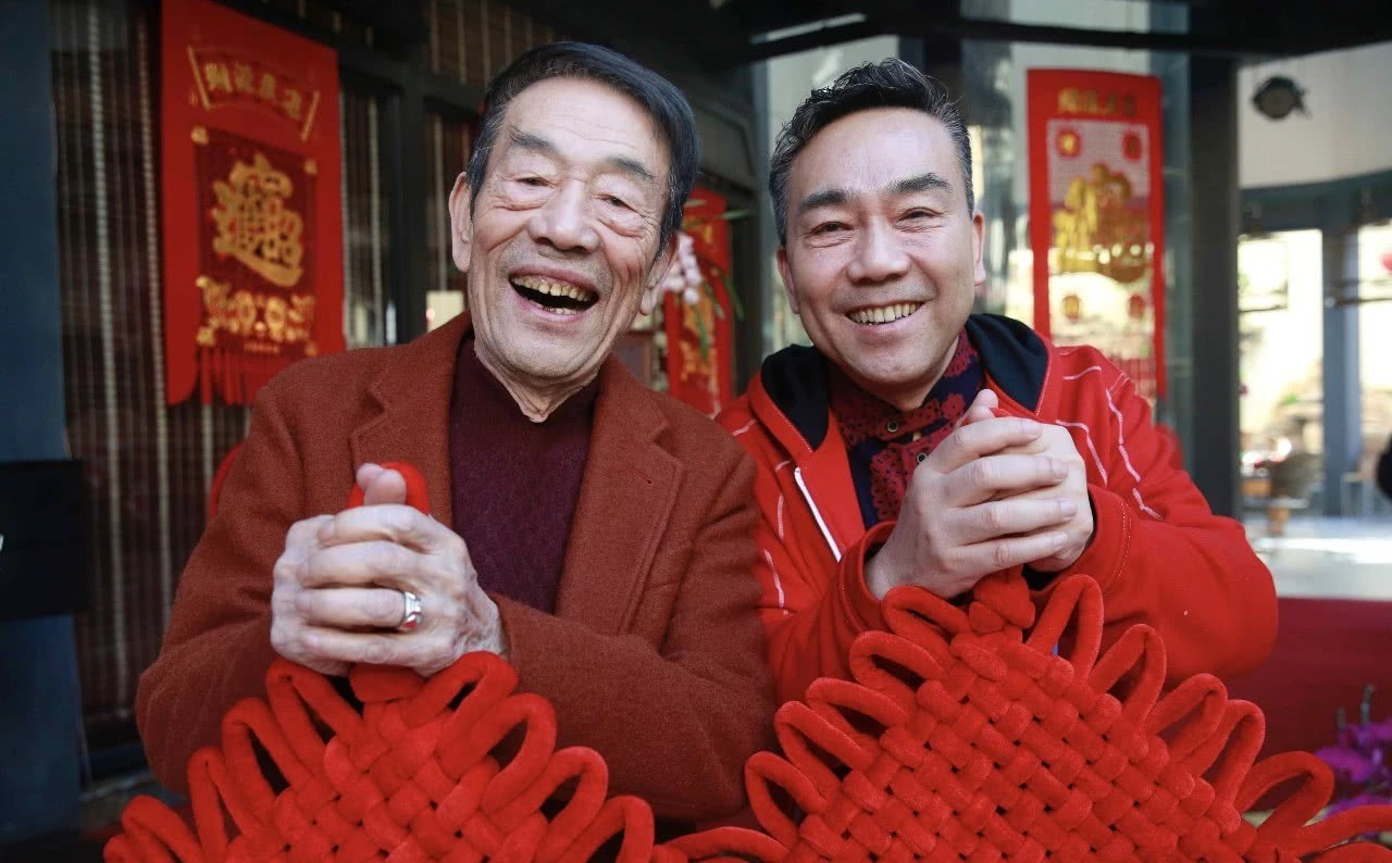 杨少华怒评唐山打人事件,杨少华生气样子