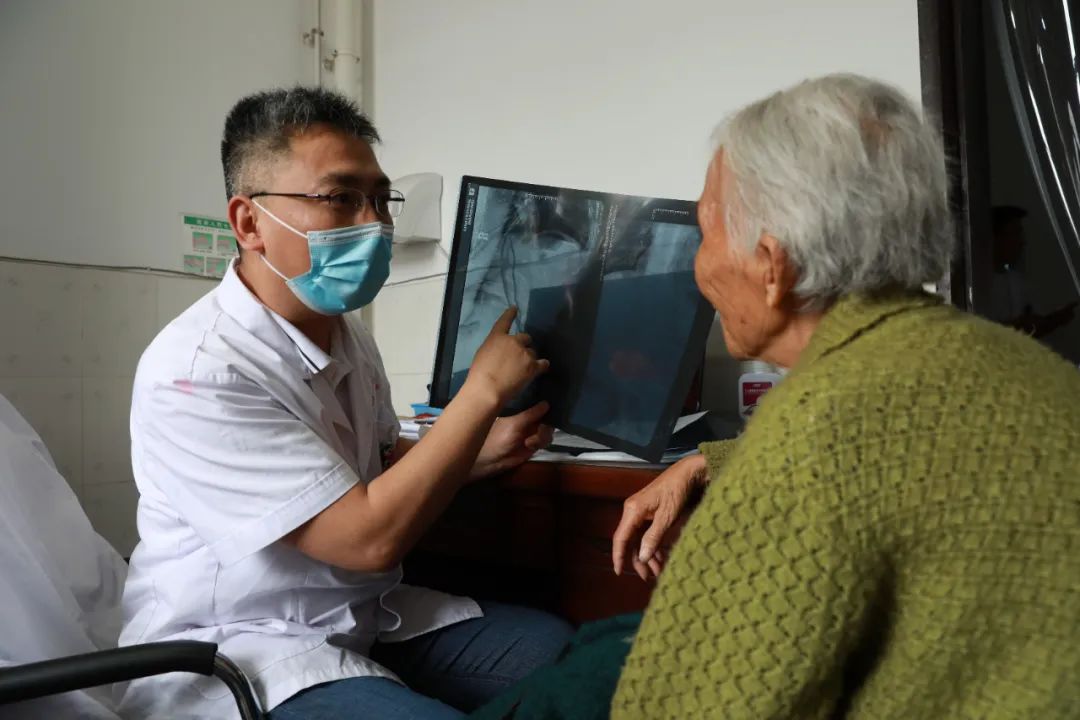 促进不同特色科室优势互补,基层医疗机构特色科室