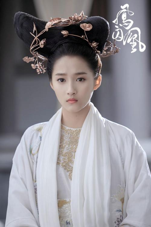 欲求不满之人妻——山阴公主刘楚玉的淫乱生活