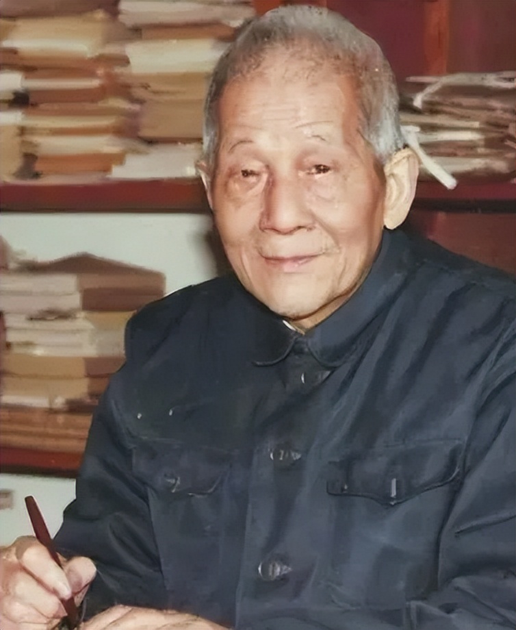 水浒传的作者除了施耐庵还有谁,三国作者是罗贯中还是施耐庵