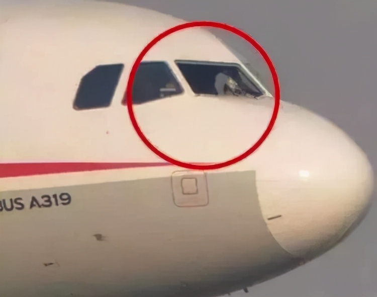 今天才明白，为什么当年大家那样称颂“英雄机长”的刘传健