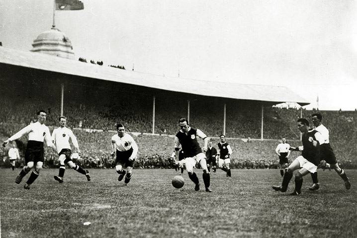 足球起源唐朝还是宋朝,足球起源于英国还是中国