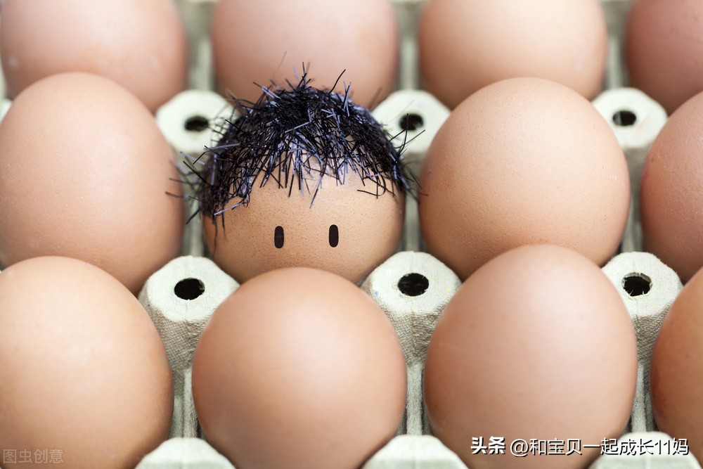 宝宝头发稀少怎么办还掉发,14岁孩子头顶头发稀少是怎么回事