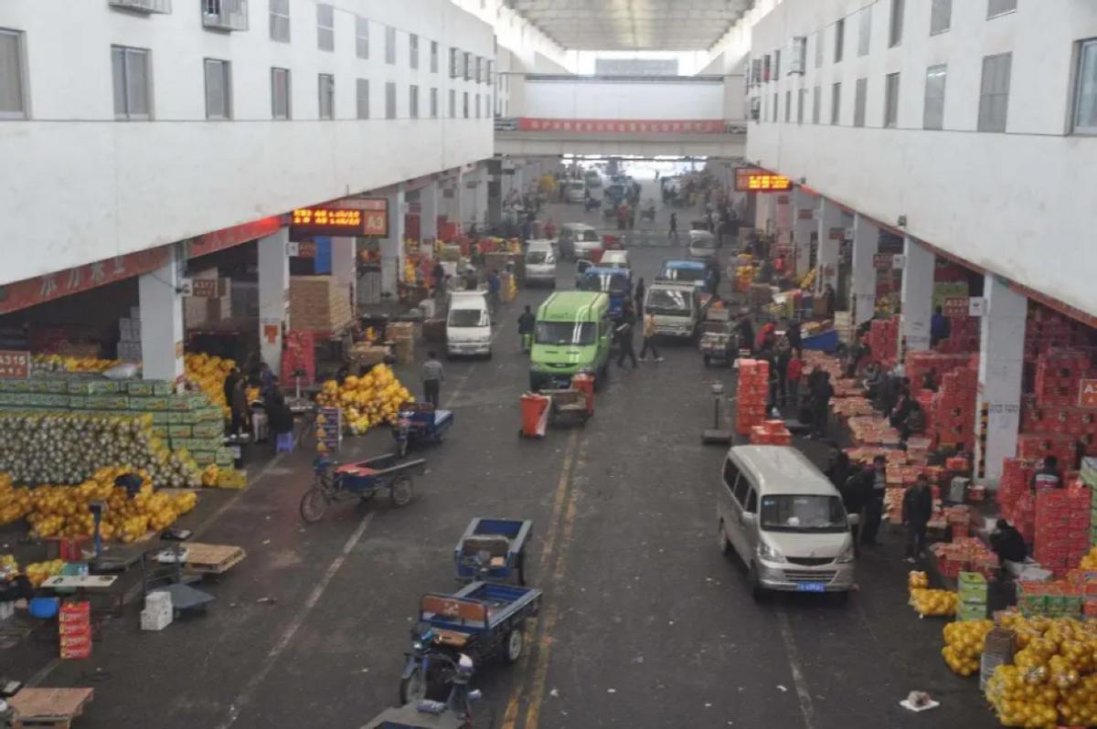 创业失败负债四十万妻子不离不弃,女人创业失败负债37万