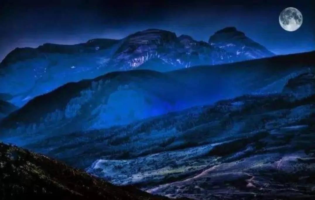 三八节送给女神的诗词七律,翠竹楼主七绝诗