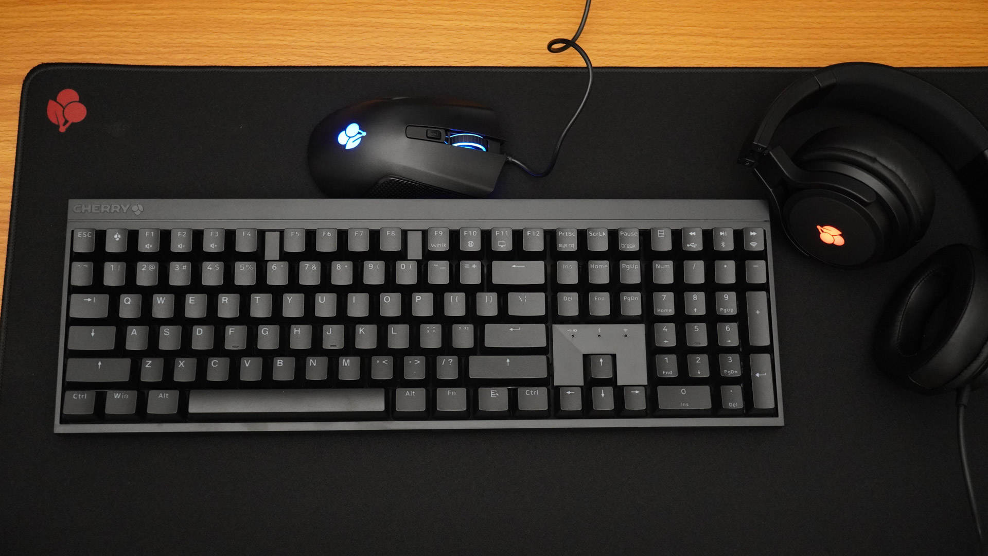 游戏办公两用台式电脑整机,游戏办公台式电脑全套