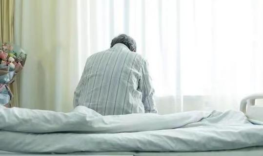 卖假药获刑15年 (卖假药被判8个月)