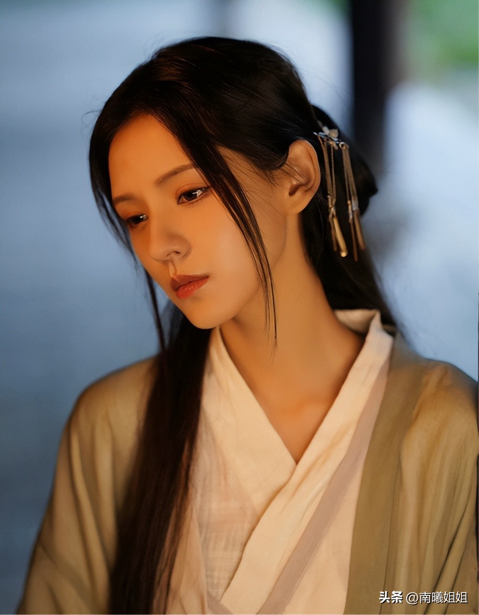 有福气的女人脸上都有这3种特征,女人不显老的面部特征