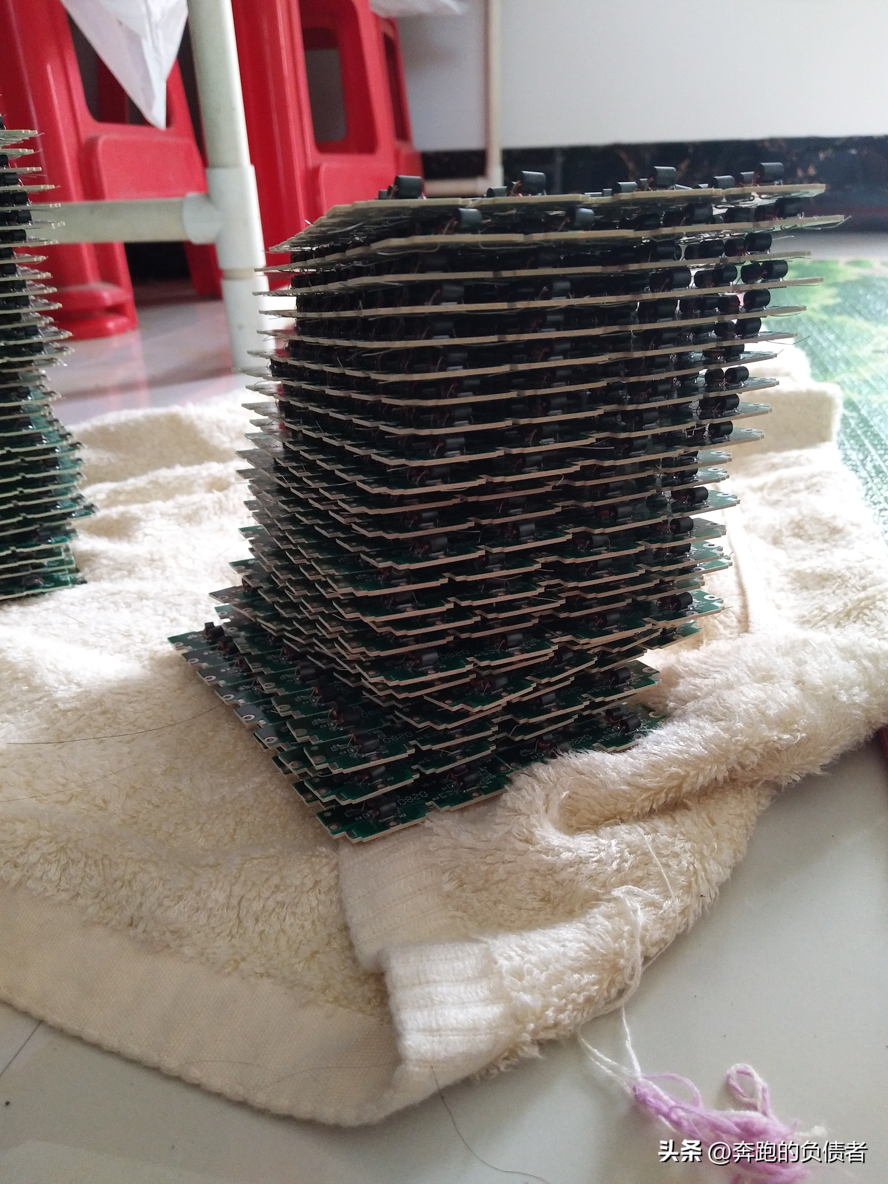 30岁贷款被骗,30万理财投资被骗后续被骗8万