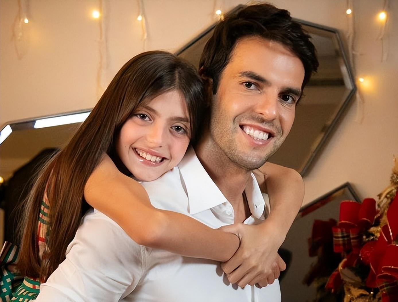 卡卡和前妻相爱吗,卡卡和前妻的恩爱视频