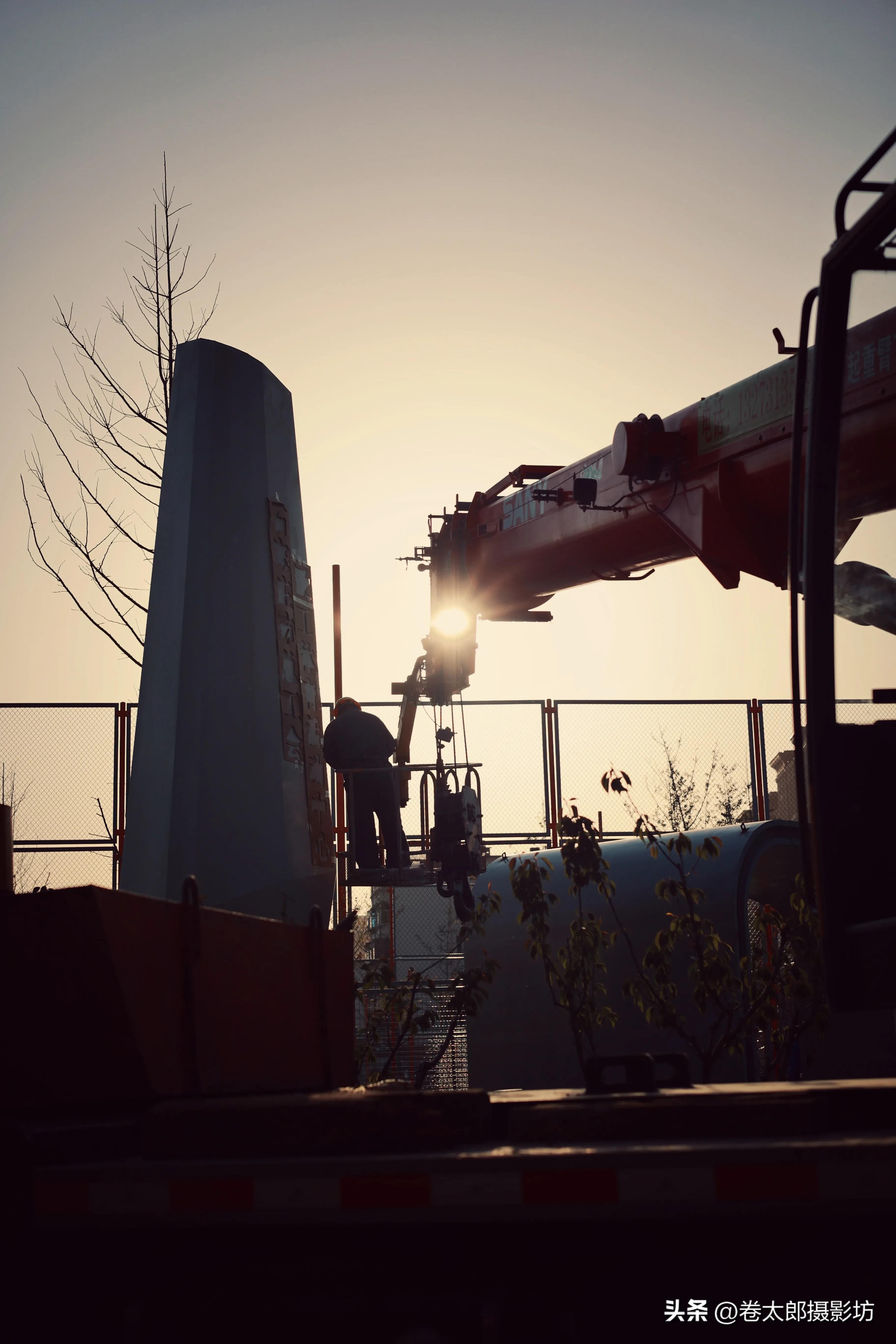 rf50f1.8小痰盂是多少mm的,rf50mmf1.8是小痰盂吗