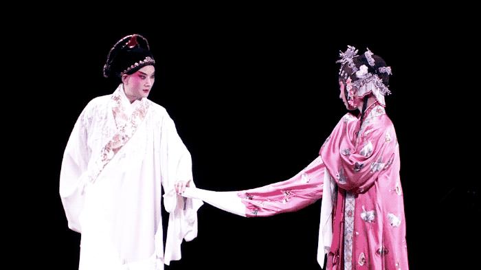 中国最叛逆的情爱戏，绝美上演