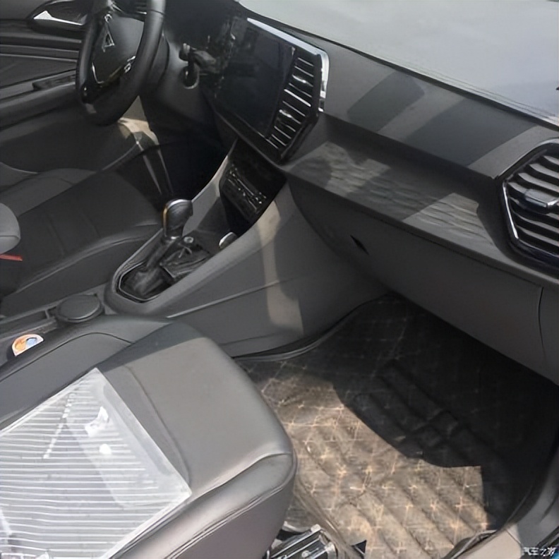 捷达车的温度表怎么调,捷达vs7怎么显示车内温度