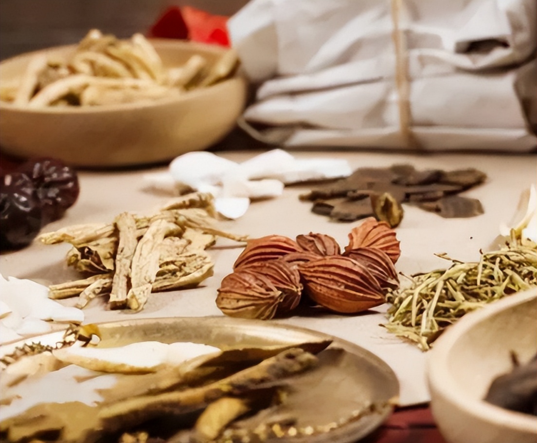 中医药浴治疗银屑病视频,药浴对银屑病起到什么作用