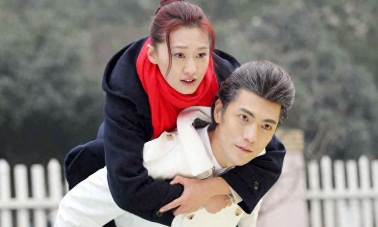 王珞丹脱戏,37岁的王珞丹有多迷人