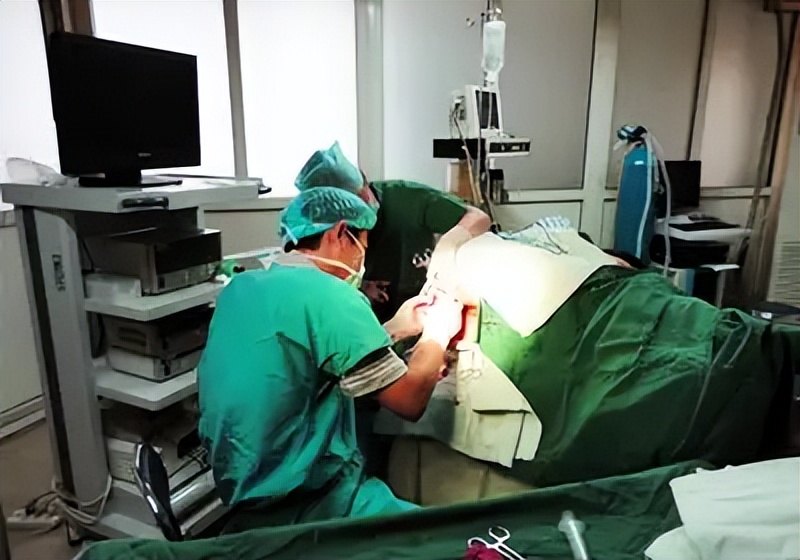 女孩痔疮手术恢复过程,女生痔疮手术的全部流程