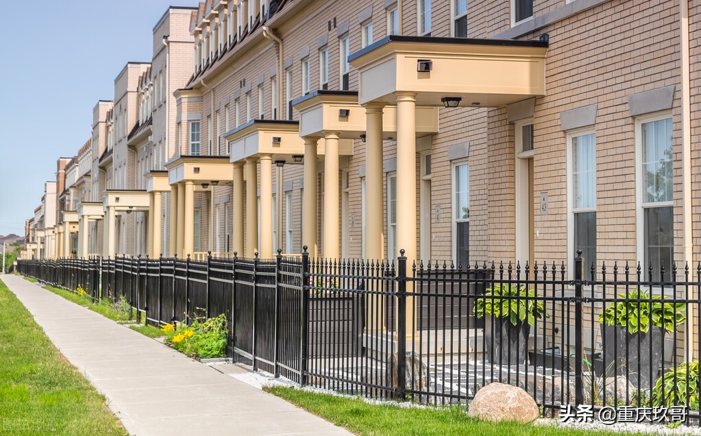 真不建议各位回到农村去修建别墅，你要明白房产的本质和逻辑