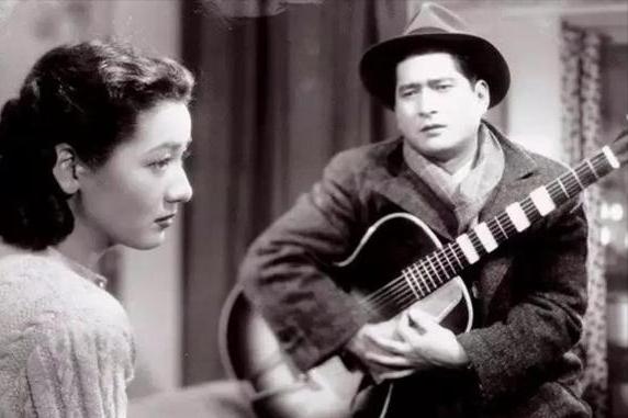 原节子和麦克阿瑟两人年龄差多少,日本女神原节子