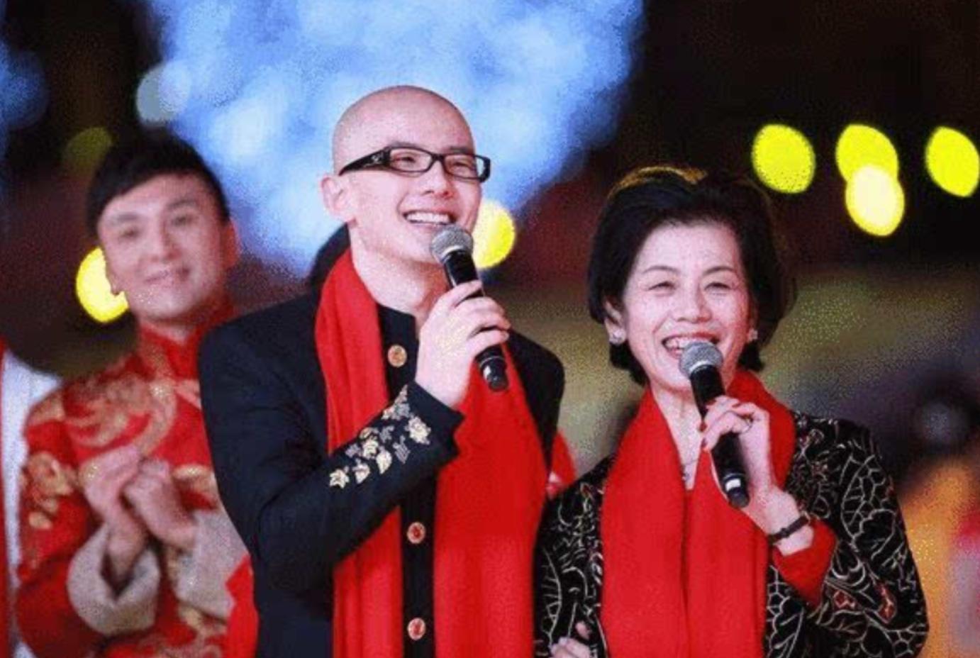 歌手平安2016春晚,歌手平安上过几次央视春晚