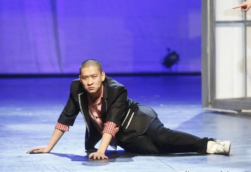 最新郭德纲现在对曹云金的看法,郭德纲挑战单口