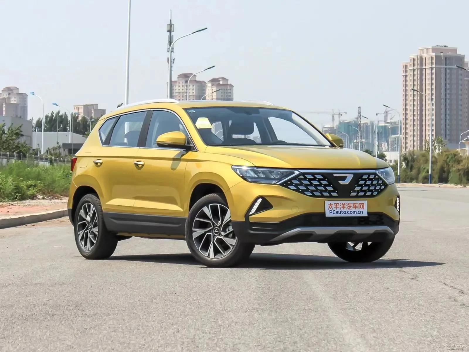 听最嗨的歌开最快的车,开长途车最好听的歌