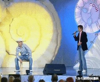 麻麻说了,谁要是娶了我,后面的苞米都是你的,哈哈哈