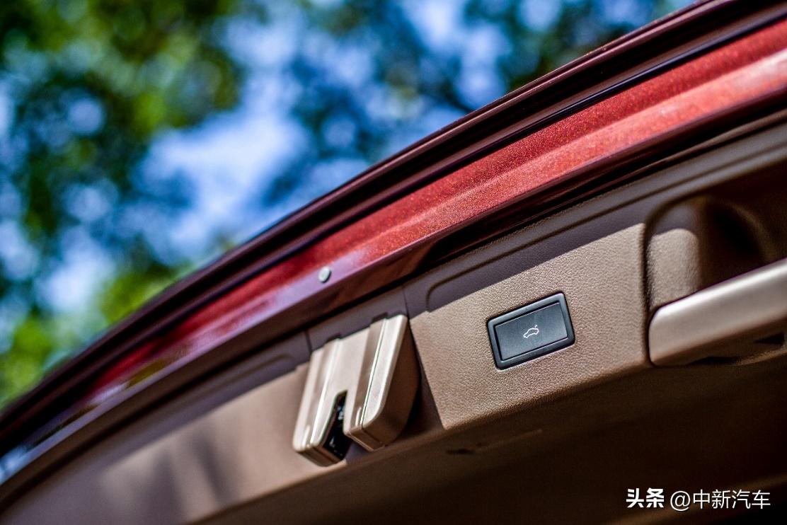 感受移动行宫试驾上汽大众威然,上汽大众威然夜晚效果